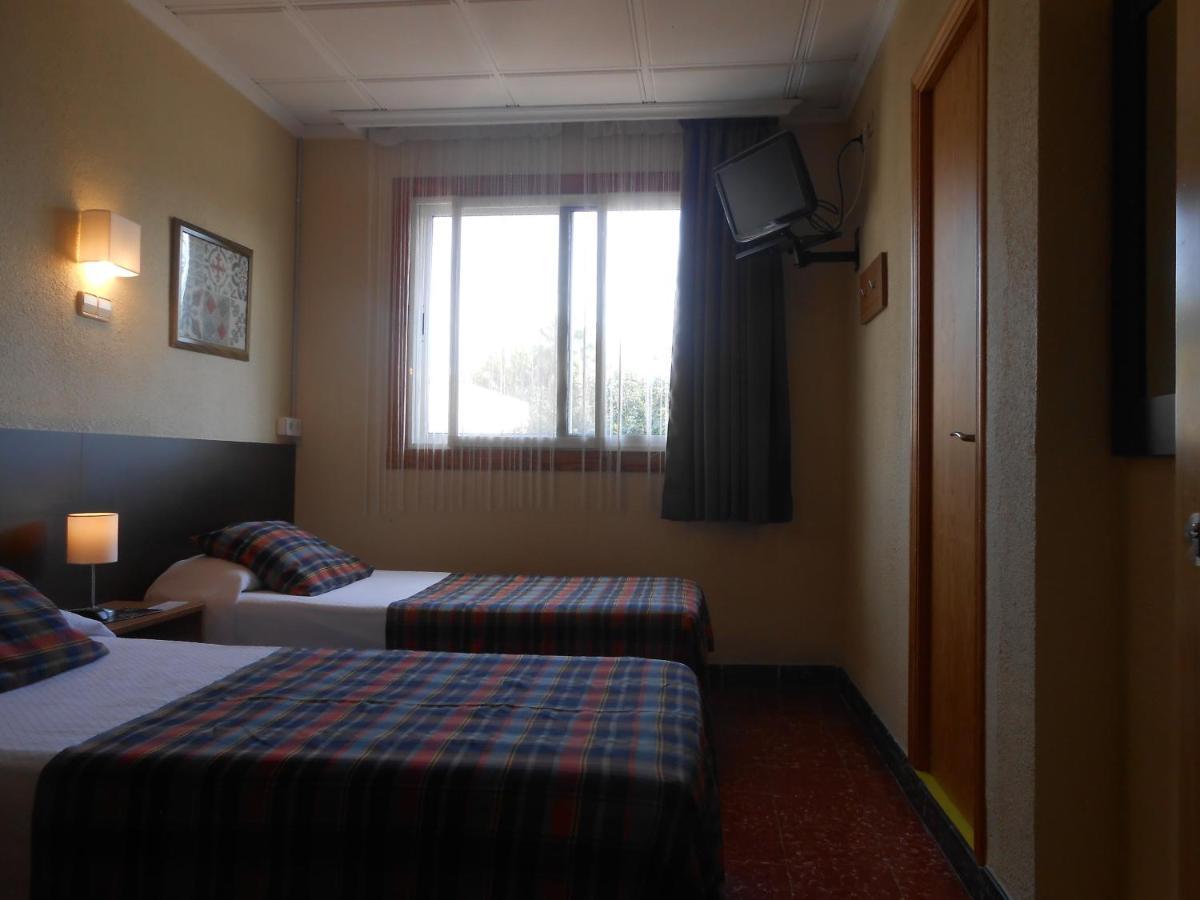 Hostal El Callejon Tarragona Buitenkant foto