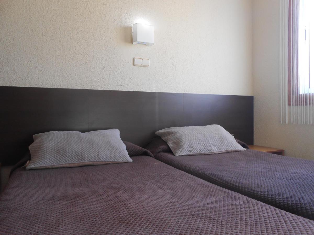 Hostal El Callejon Tarragona Buitenkant foto