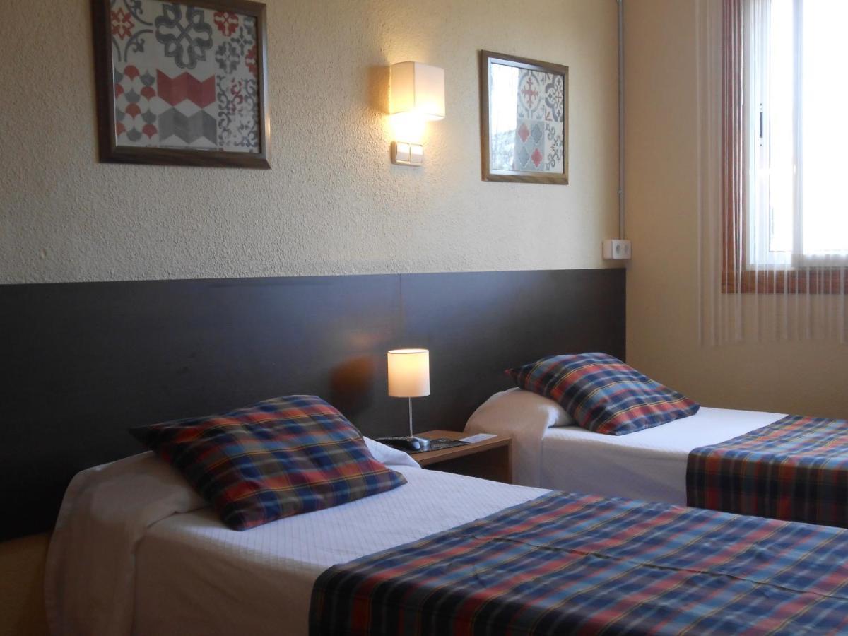 Hostal El Callejon Tarragona Buitenkant foto