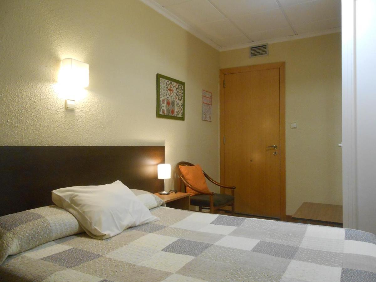 Hostal El Callejon Tarragona Buitenkant foto